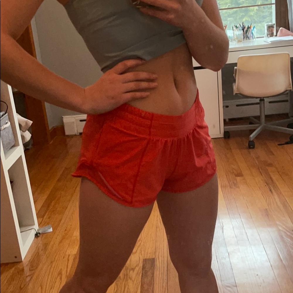 Lululemon Hotty Hot Shorts 4